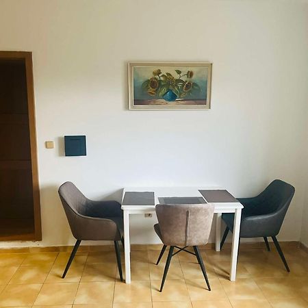 Apartman U Slunecnice Husinetz Eksteriør billede