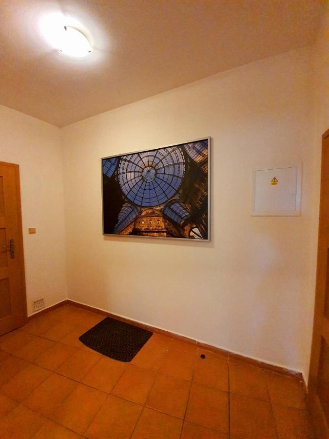 Apartman U Slunecnice Husinetz Eksteriør billede